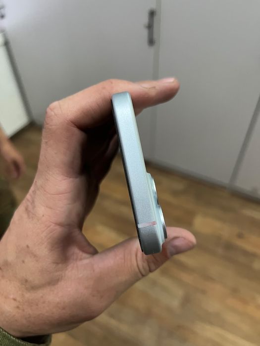 iphone 15 128 гигабайт