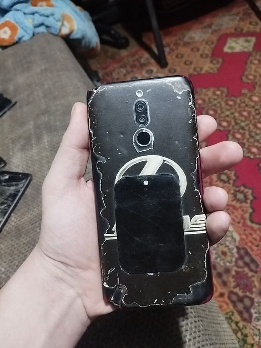 Смартфон Xiaomi Redmi 8