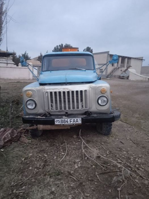 Gaz 53 sotiladi Naxadu