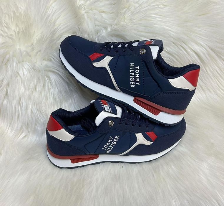 Adidași bărbați firmati