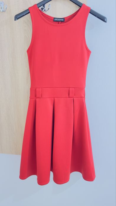 Рокля на Arogans