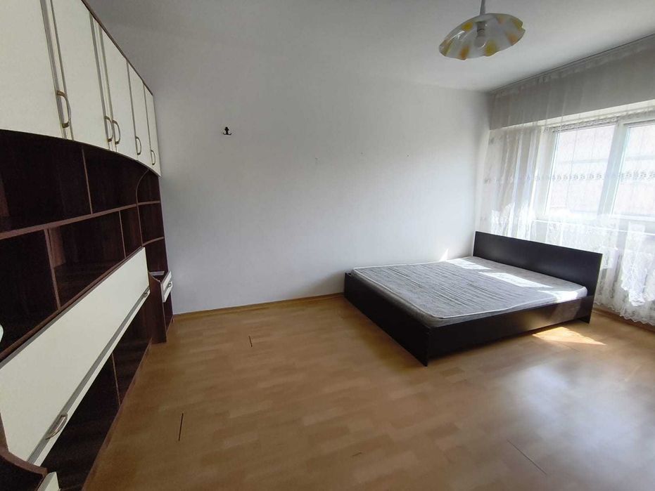 Apartament du doua camere decomandat in Nicolina