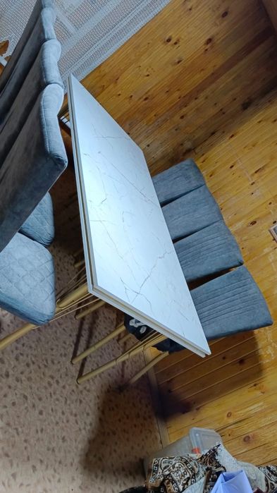 Кухонный стол + 8 стульев