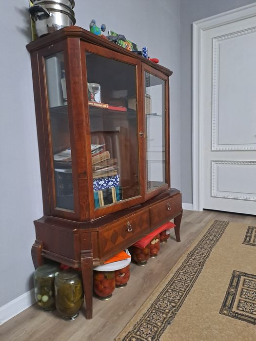 Шкаф, комод/стенка