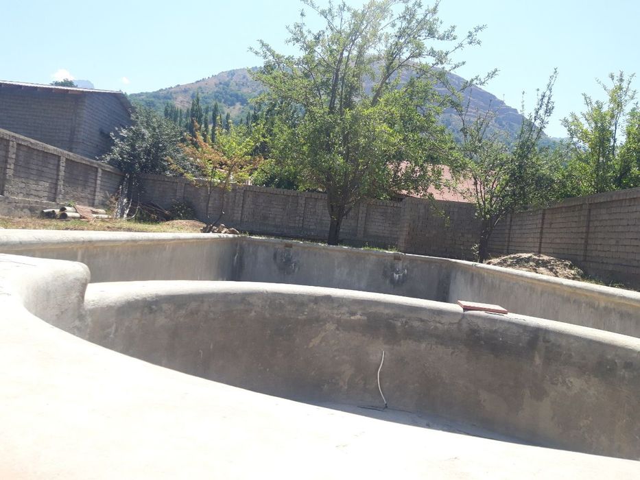 Продается срочно супер скидка, находится 15 мин от Нанайского водопада