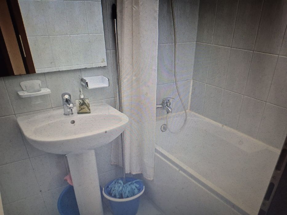 Garsoniera 33 mp Titan - Rasarit de Soare