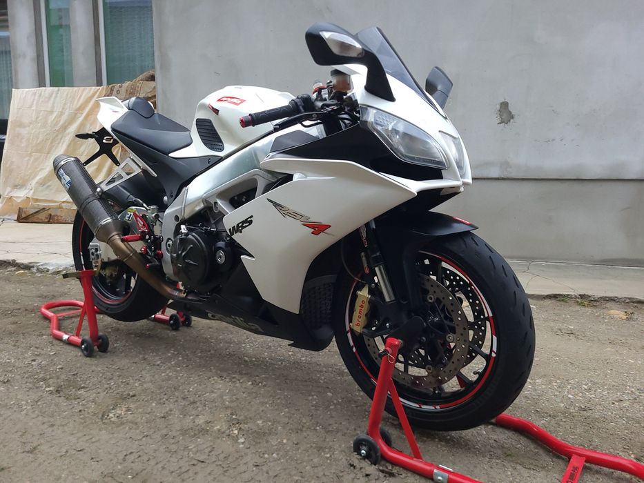 Vand Aprilia RSV4 R1000 180cp 2010