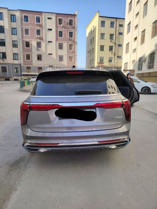 Hongqi E-HS9 электромобиль хонджи