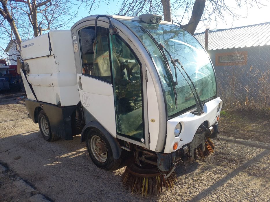 Maturatoare stradala BUCHER citycat 2020 funcționează,cu unele defecte