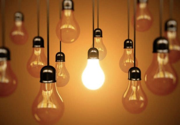 Instalez corpuri iluminat. Montaj corpuri iluminat