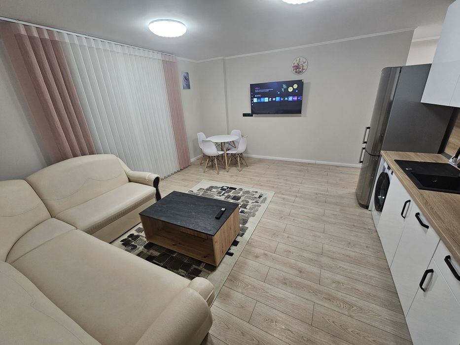 Apartament 3 camere,  decomandat,   Eroilor Residence,  bloc nou