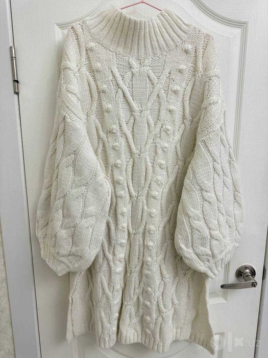 Новое вязаное платье H&M, размер XXL (56/62)