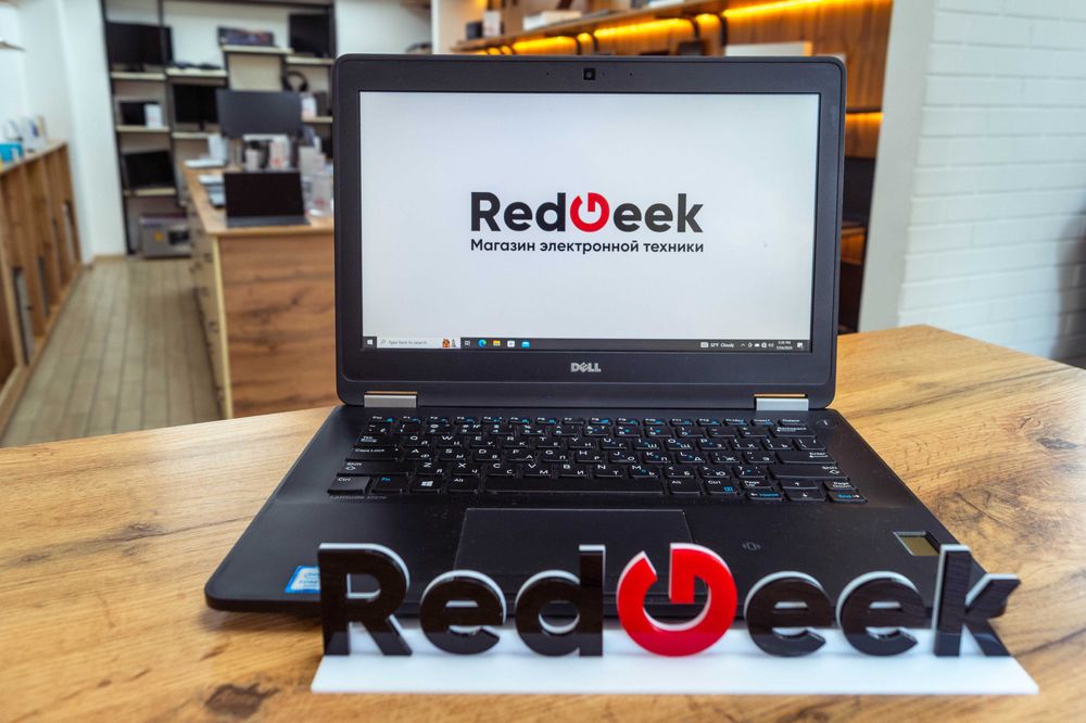 Dell Latitude E7270 Core i7-6600U Graphics 520 SSD 256gb  Red Geek