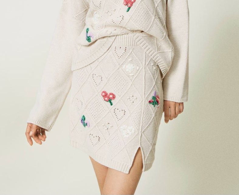Пола от плетиво Twinset,с вълна и кашмир, ръчно бродирана,размер XS/S,
