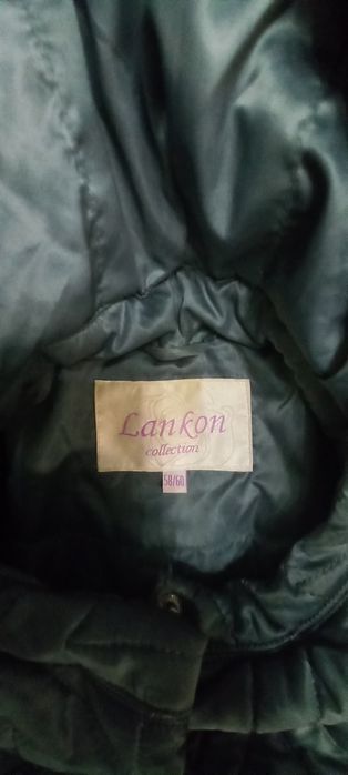 Продам куртку женскую большой размер