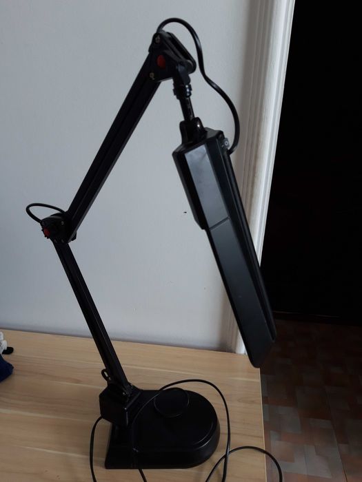 настольная лампа