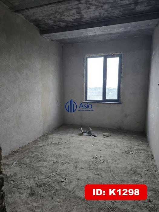 K1298 Arzon narxda sharq1 bozor 2xonalik karobka holatdagi uy sotiladi