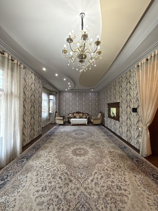 Охунбобевда 6 сотоклик евро ховли сотилади