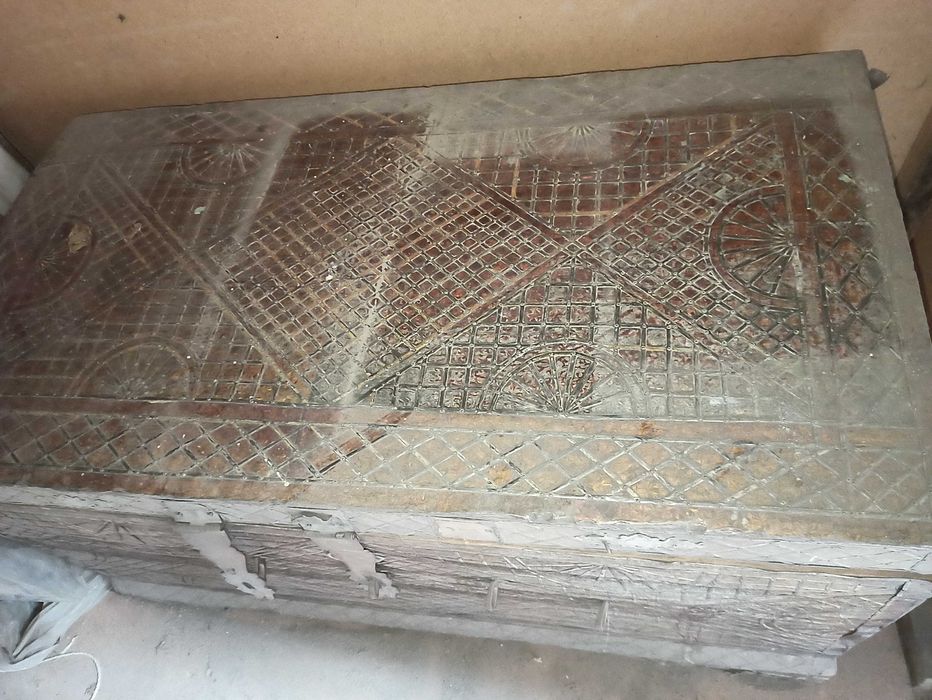 Антикварная мебель Сундук