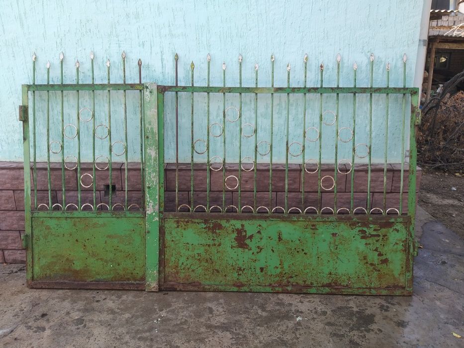 Продам ворота в нормальном состоянии