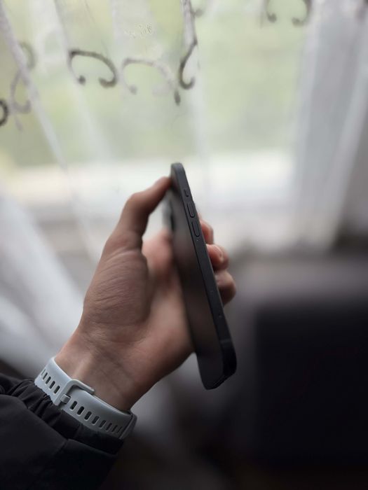 Iphone 15 отлично състояние!