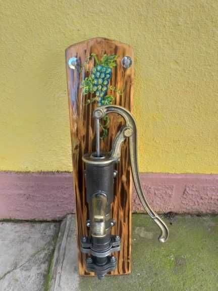 Pompa Fantana Arteziana