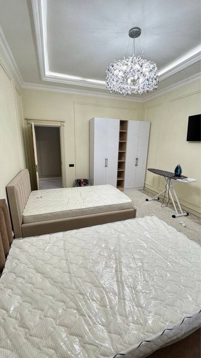 Аренда Ул. Тараса Шевченко 4/3/8 170 м2