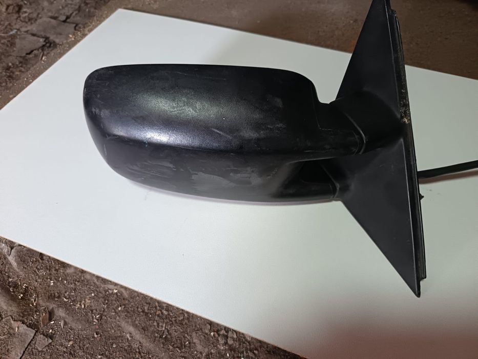 Продам зеркала на Volkswagen Passat B3