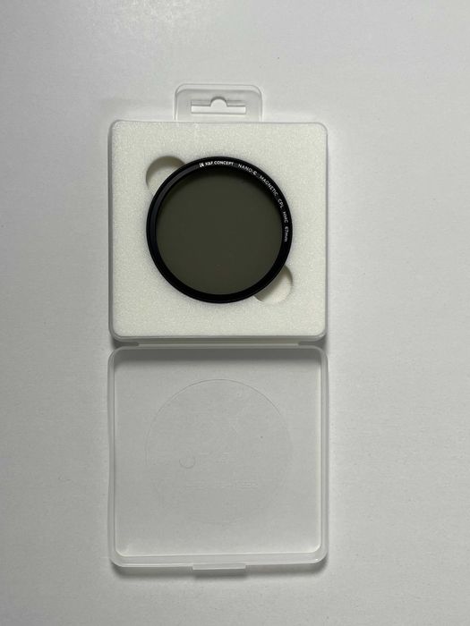 Filtru magnetic K&F Concept Nano-C CPL 67mm cu inel adaptor ca NOU