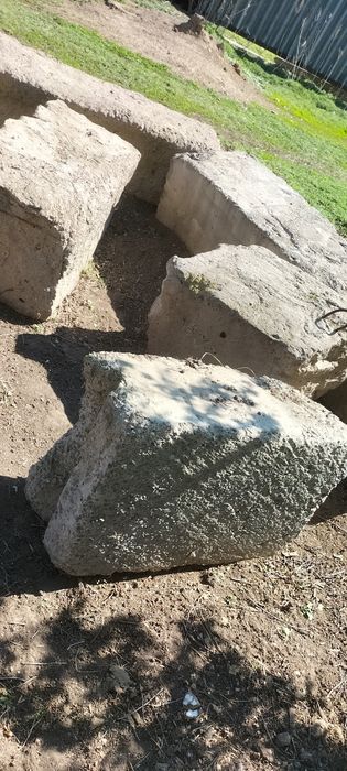 Продам Блоки фундамент бетонные