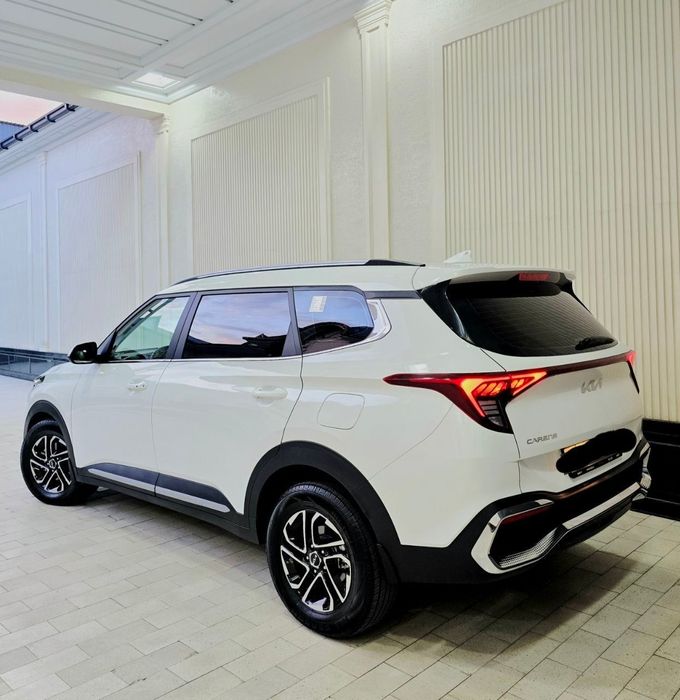 Kia Carens Full 2024