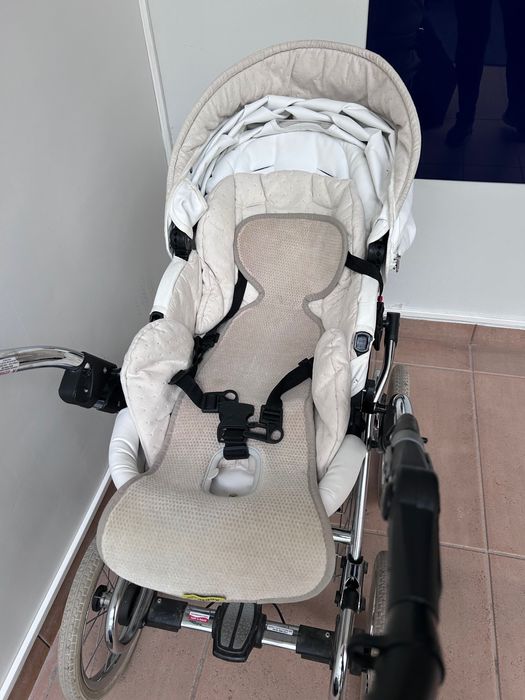 Бебешка количка Tutek Touran silver/ white