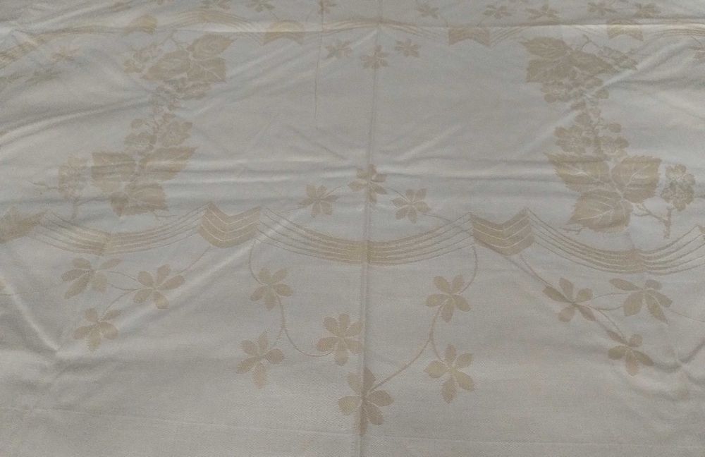 Покривка за маса (160 х 120 см. памук)/Калъфки перкал, Каламкари