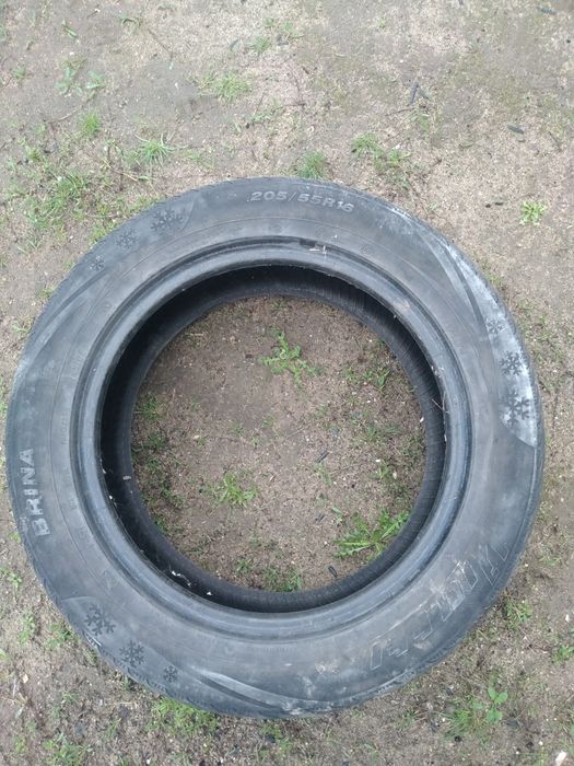 Продам  покрышки