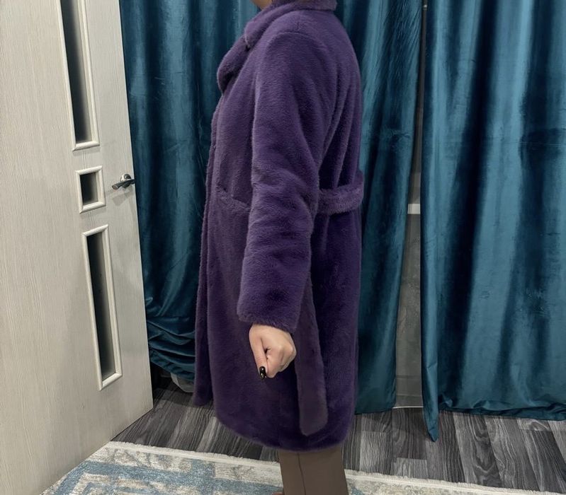 Продам эко шубу длинную