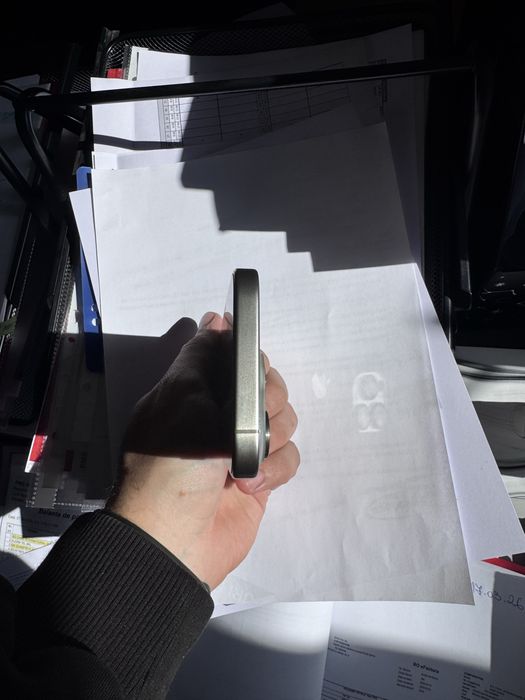 IPHONE 15 pro 512 GB