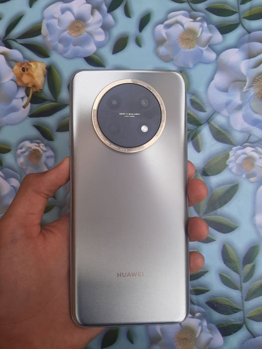 Huawei Nova Y91 holati yangi srochna sotiladi