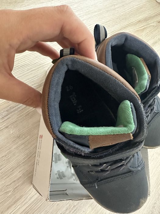 Продам ботинку для мальчика