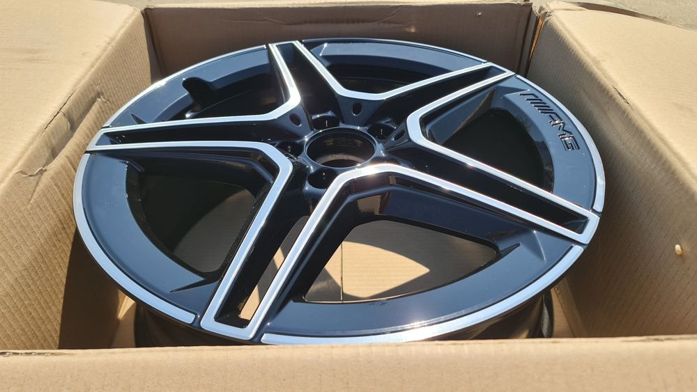 Janta 19 AMG Mercedes GLA GLB a247 w247 h247 A2474011500