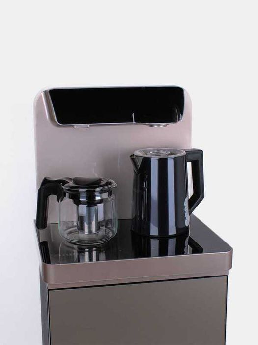 Продам куллер для воды + Бонус 19 литров вода