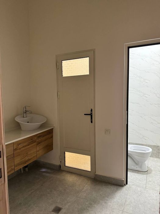 Аренда помещения, 207км+Парковка Ор-р улица Фидокор/Чехова
Мирабадский