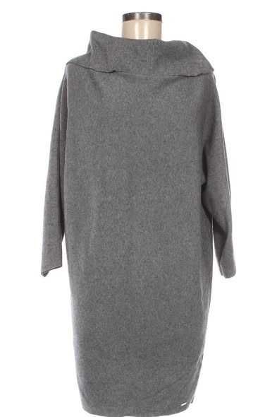 Пуловери топли, 4 броя, 3 за Коледа  Р-р L-XL- Нови, меки, Р-р S-M, L-XL
