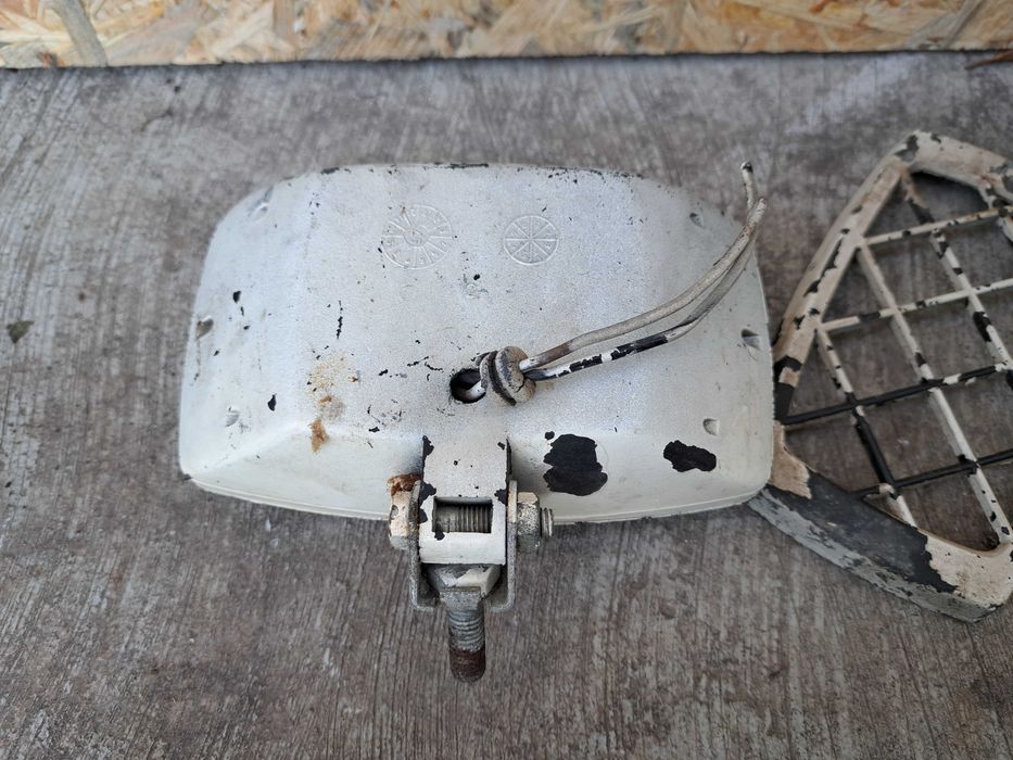 Poiectoare Elba  model vechi