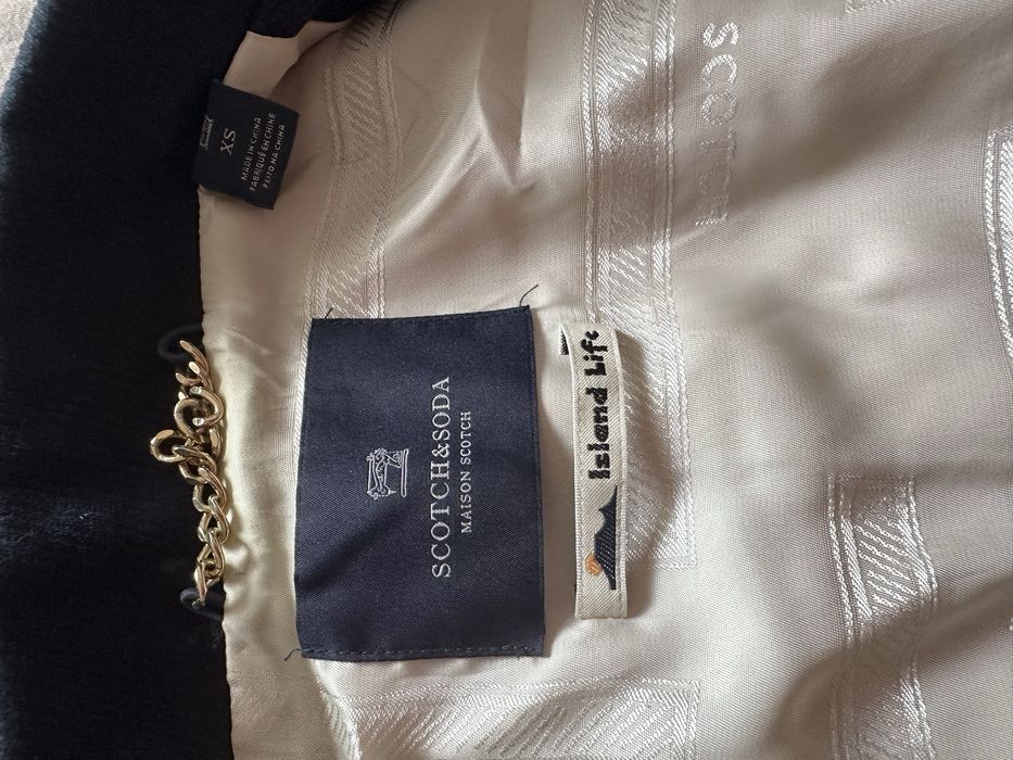Дамскo  манто Scotch and soda