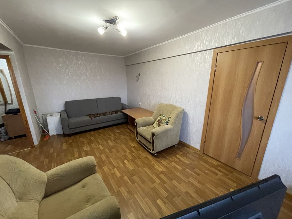 Продам 2шку на Мызы 25