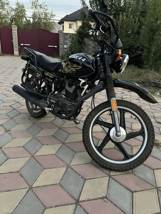 Мотоцикл 200 кубов новый