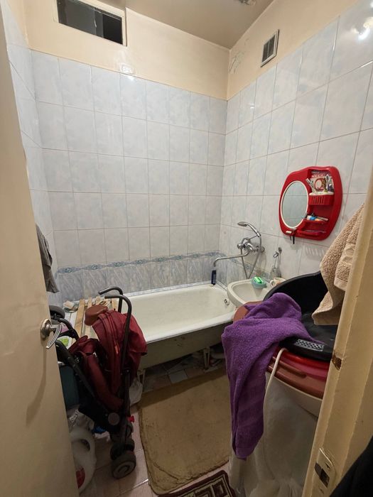 Kvartira sotiladi chilonzor 21 kvartal 2-3/2/4 48 m2