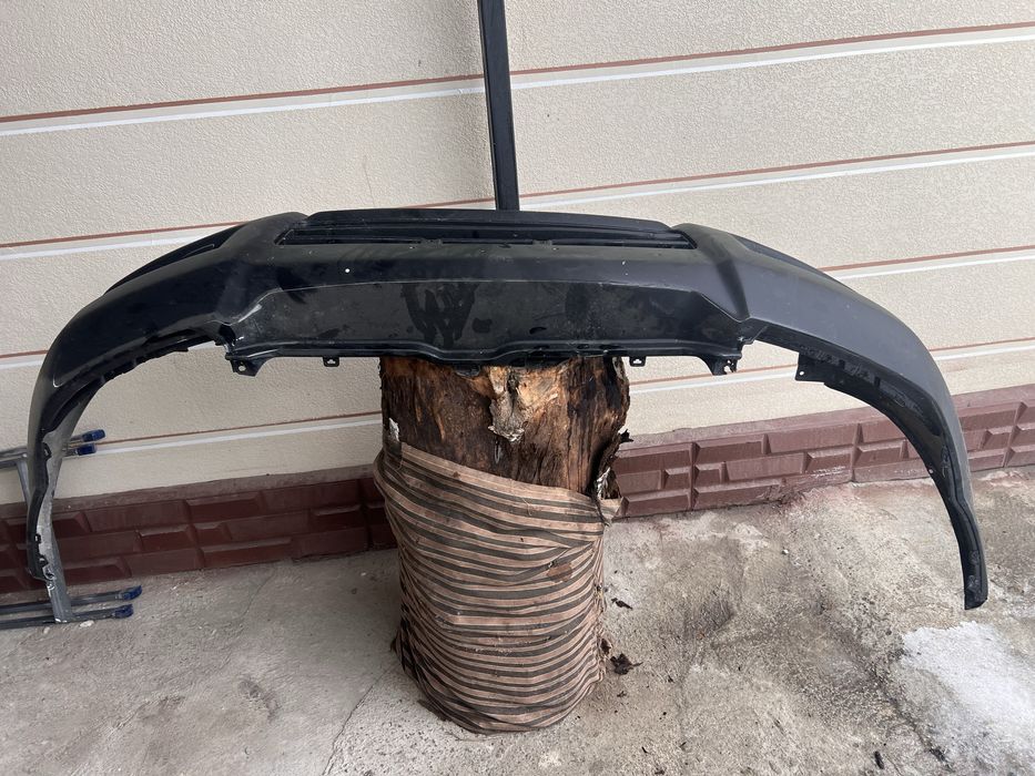 Тоиюта. Прада 2007