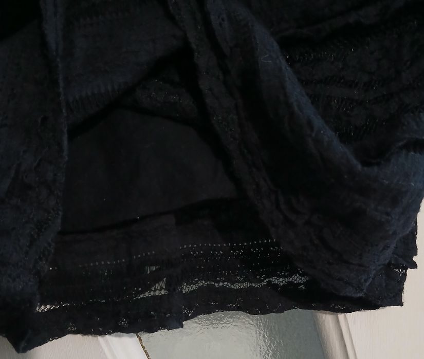 Bluză Neagră dantelă H&M mărimea S