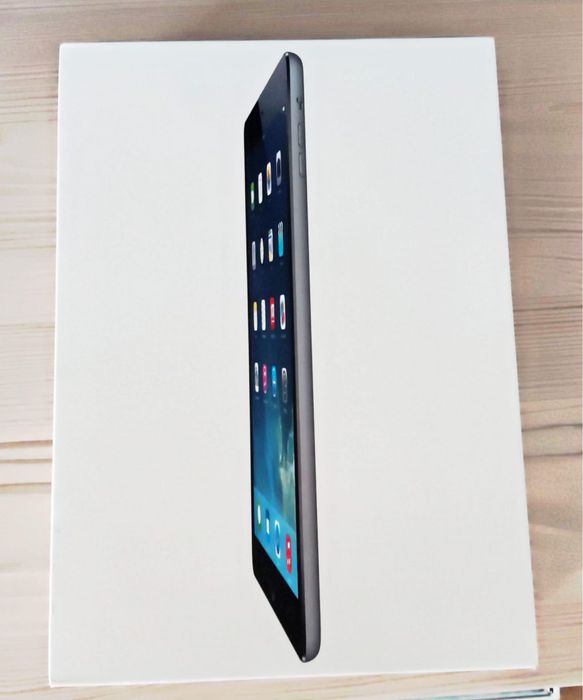 Айпад Apple Air A1475
